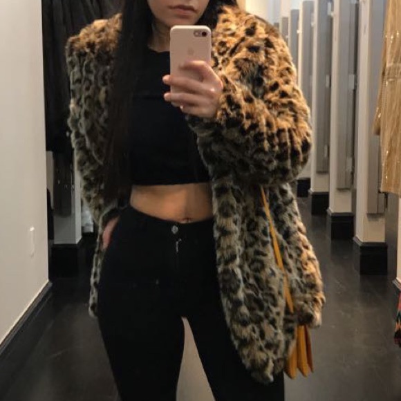 *SOLD* Faux Fur Jacket - Picture 1 of 4